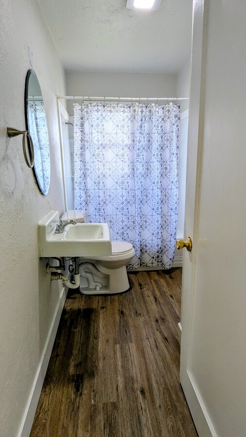 Photo - 426 Navajo St