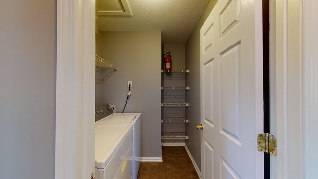 Photo - 8038 Colquitt St