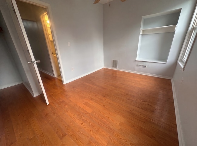 Photo - 1809 Willington St