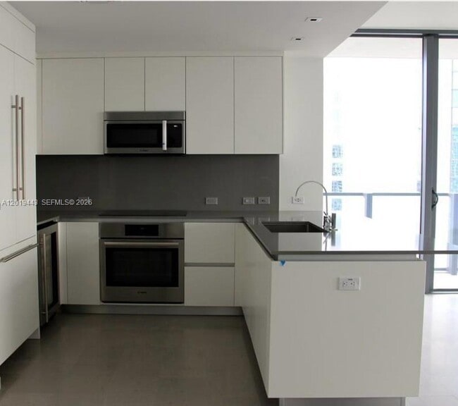 Photo - 68 SE 6th St Unit 2702