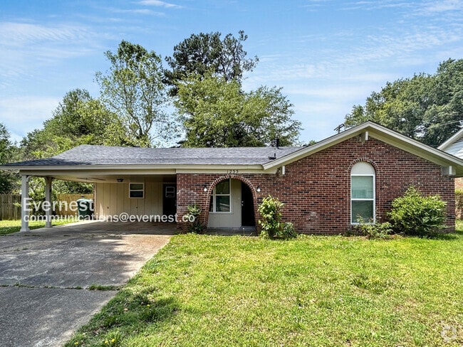 Building Photo - 1233 Claiborne Dr Rental