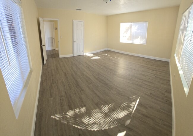 Dormitorio 1 - 1259 NW 34th Ave