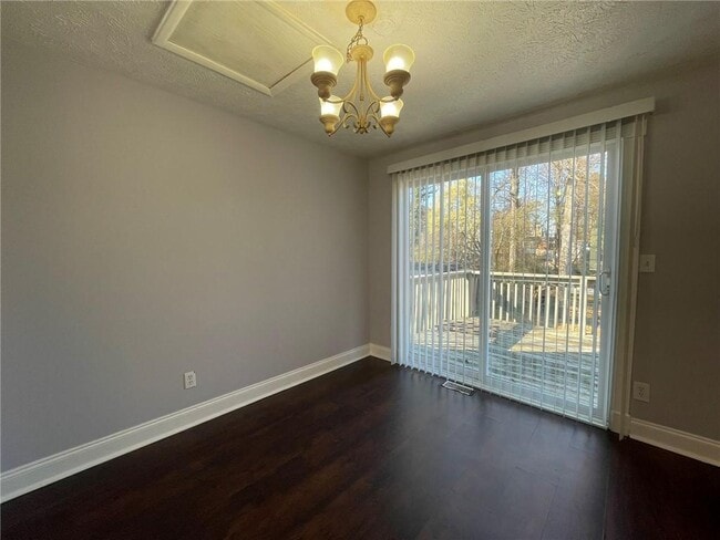 Photo - 1001 Traymore Dr