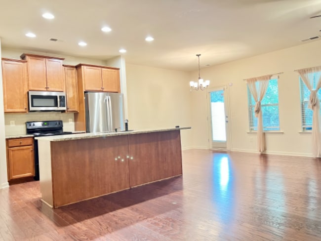 Photo - 240 Britt Dr