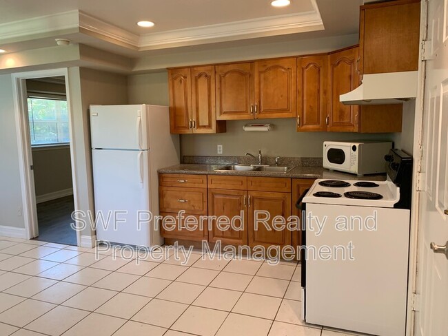 Building Photo - 222 Fairweather Ln