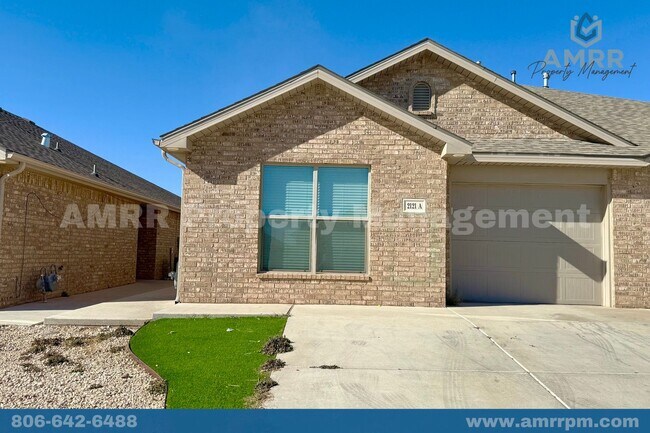 Building Photo - 2121 N Avenue J Unit B