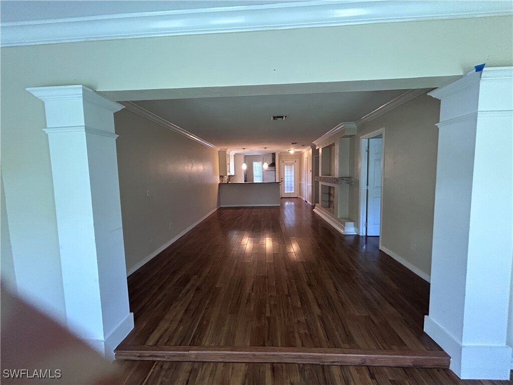 Photo - 730 111th Ave N