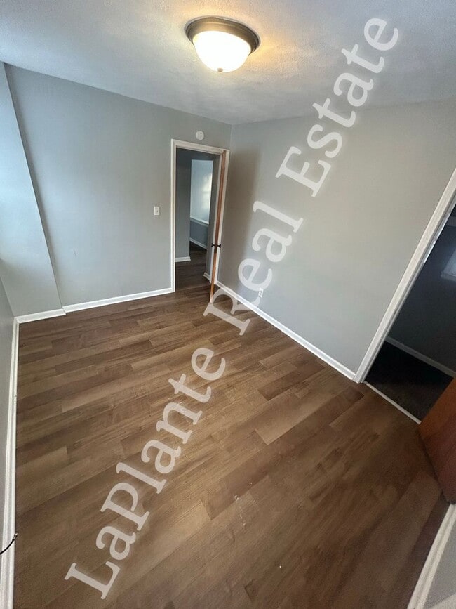 Photo - Cozy 2-Bed Home in Toledo