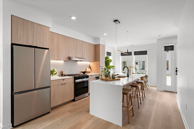 Photo - 1941 Sawdust Rd