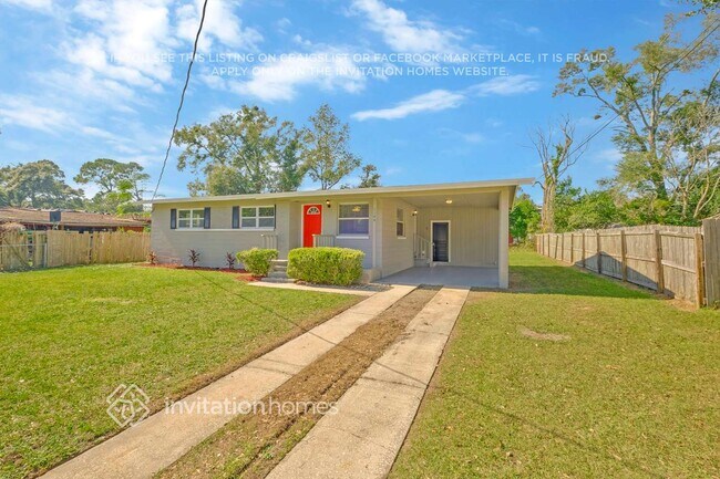 Photo - 1144 Skye Dr E