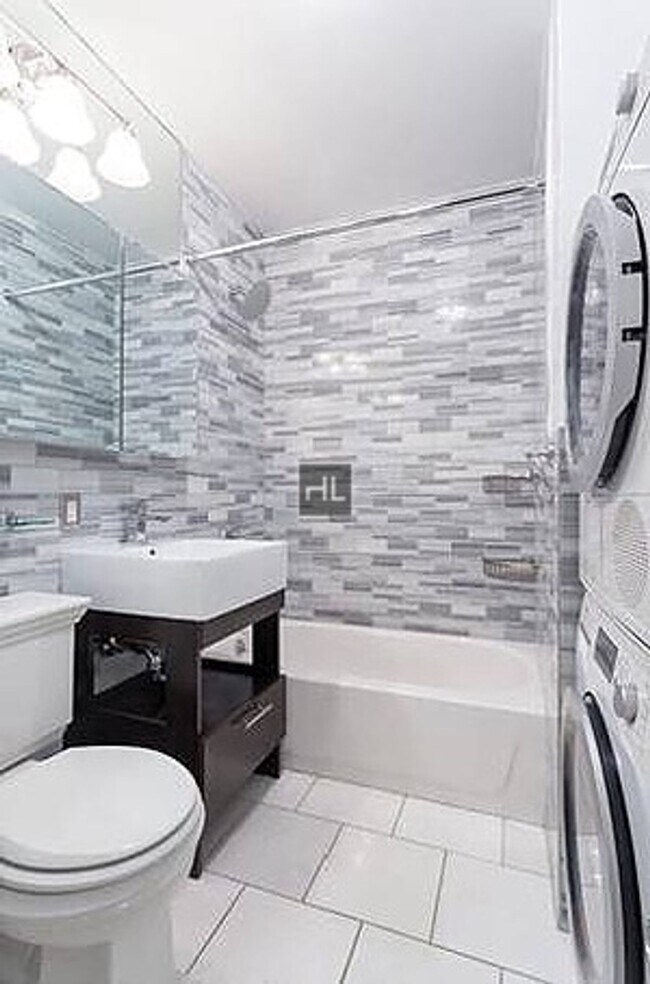 Photo - PRINCE ST. Unit 33