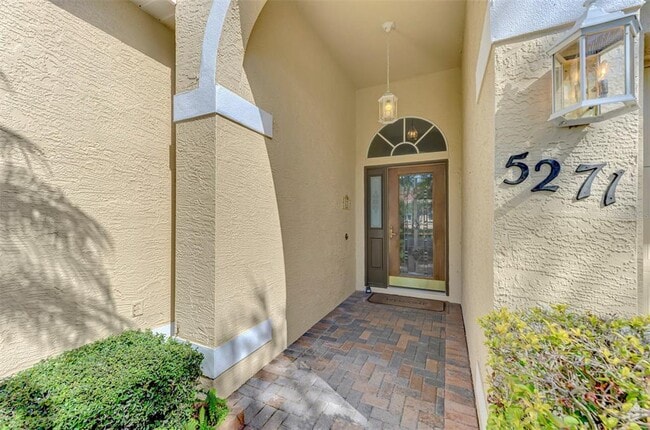Photo - 5271 Highbury Cir