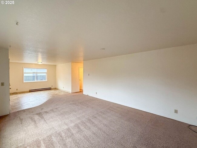 Photo - 1927-1929 Green Ave Unit 1927 Green Ave