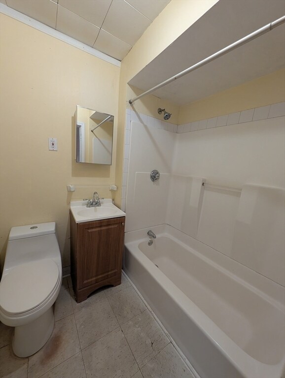Photo - 24 Montfern Ave Unit 1