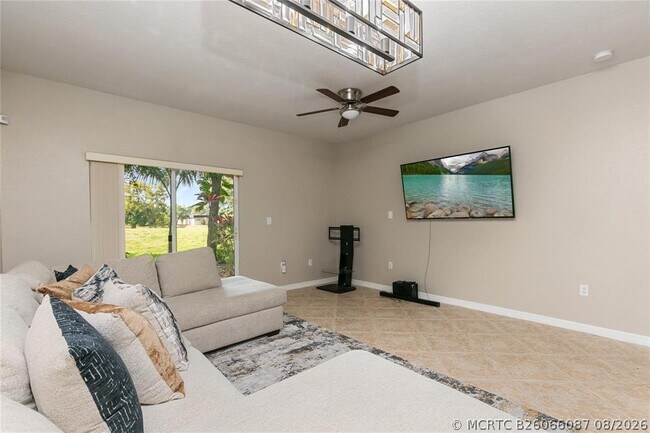 Photo - 4408 Woodland Cir