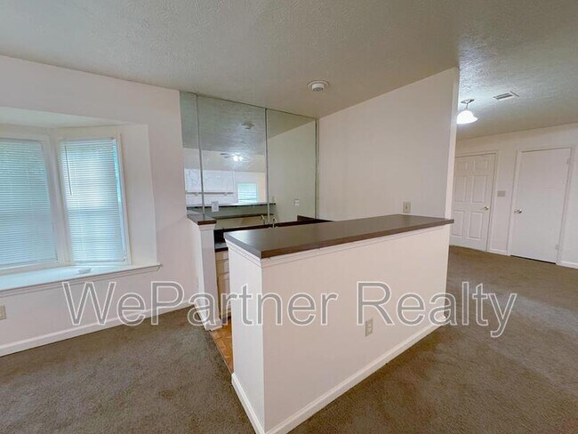 Photo - 7416 Dartmouth Ct