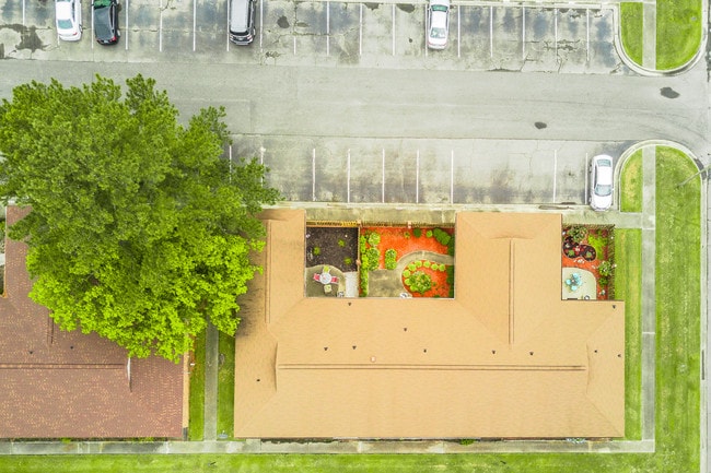 Photo - The Willows Apartments