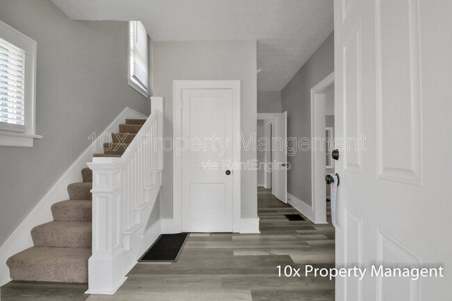 Photo - 2316 Ontario St