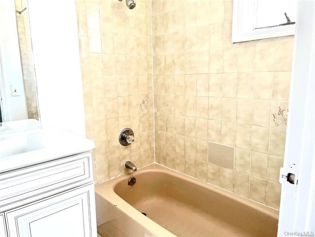 Photo - 256-15-256-58 58th Ave Unit 2