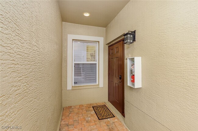 Photo - 20150 Seagrove St Unidad 2702