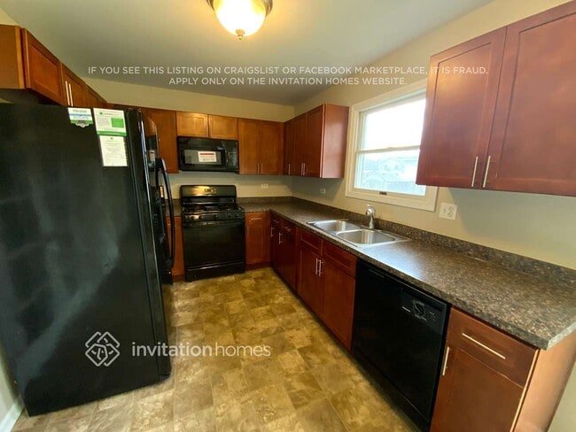 Photo - 3500 Christine Ave