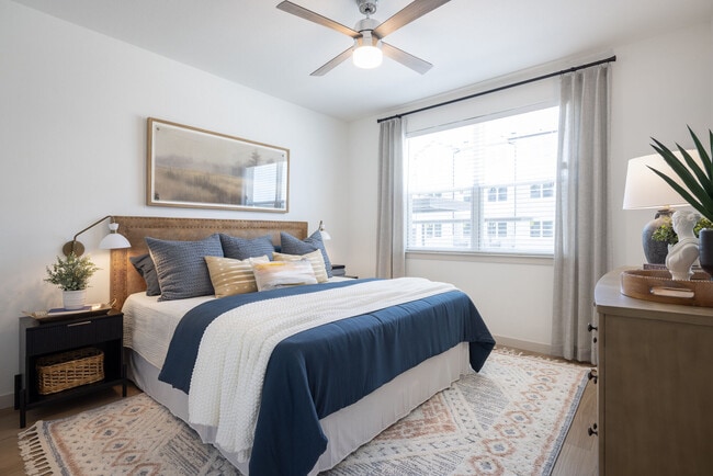 Prose Decker Lake apartments — community photo