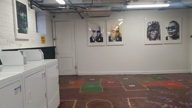 Photo - The Woodford Apartments