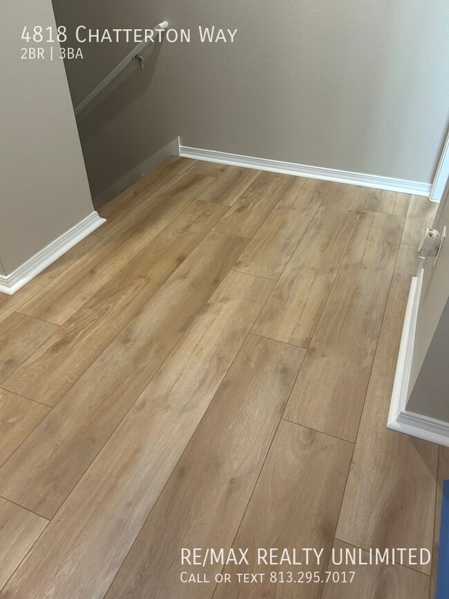 Photo - 4818 Chatterton Way