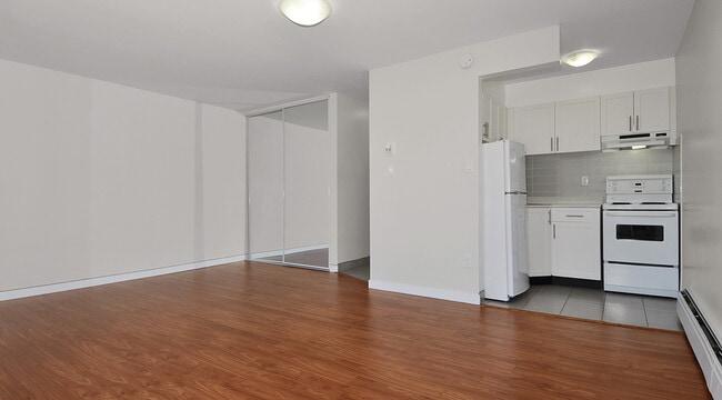 Photo - Hollyburn Court Unité 00705