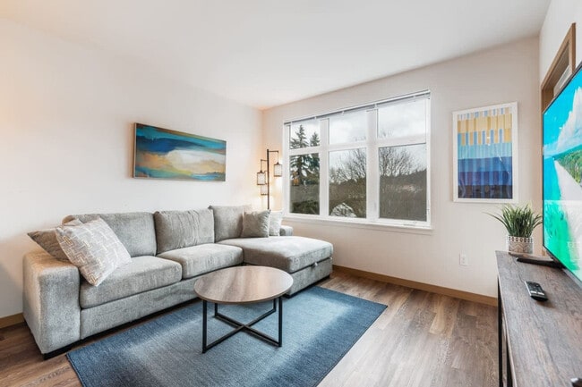 Building Photo - 8280 164th Ave NE Rental