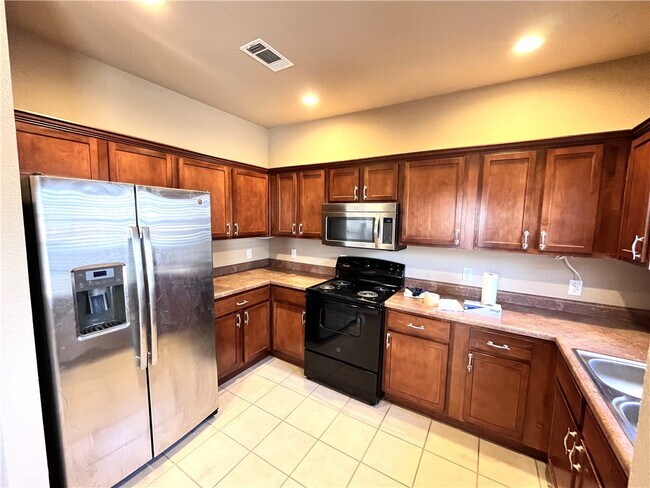Photo - 3100 SW Windrift Ave