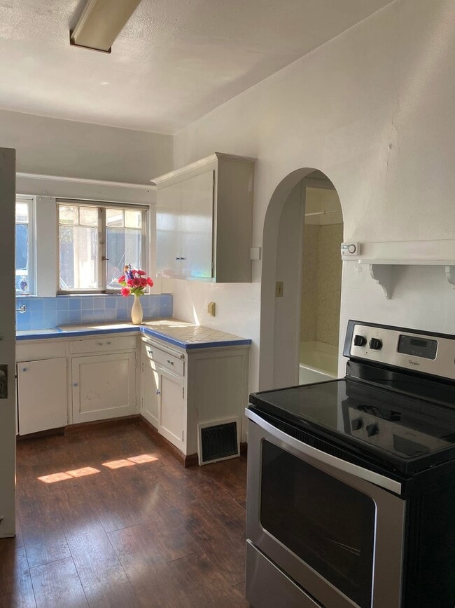 Photo - 101 Magnolia Ave