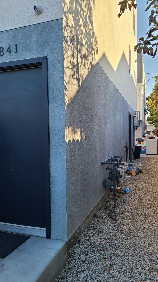 Photo - 32(839) Unit 32(841)