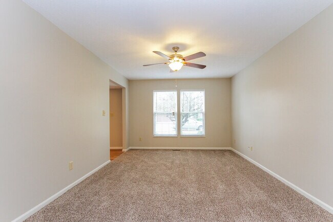 Photo - 7716 Platini Pl