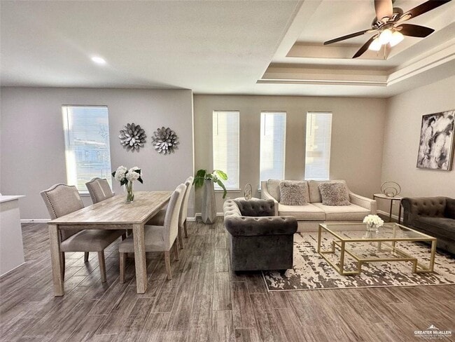 Photo - 17 Wolf Crk Ave Unidad 1