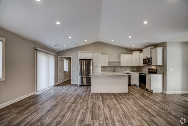 Building Photo - 1636 Gunston Dr Rental