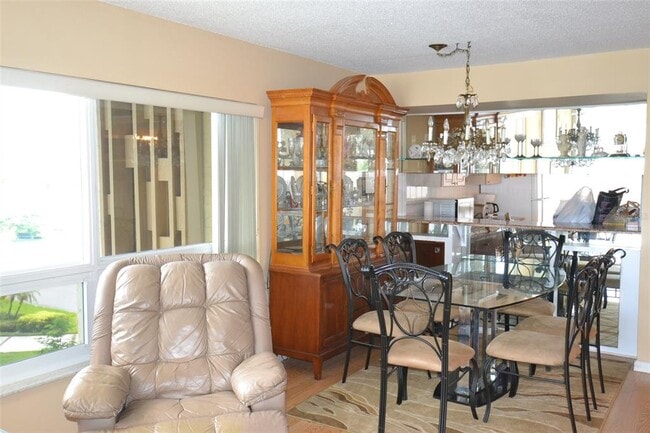 Photo - 105 Island Way Unit 148