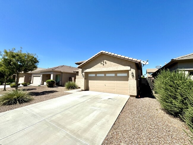 Photo - 44038 Granite Dr