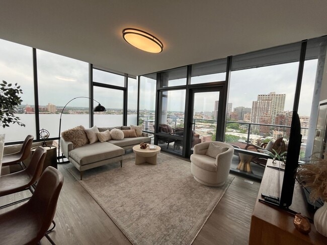 Photo - Four50 Residences