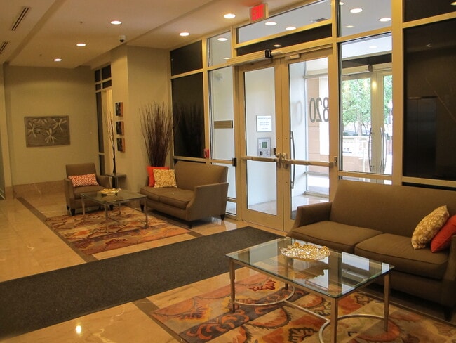 Photo - 820 N Pollard St Unit 707