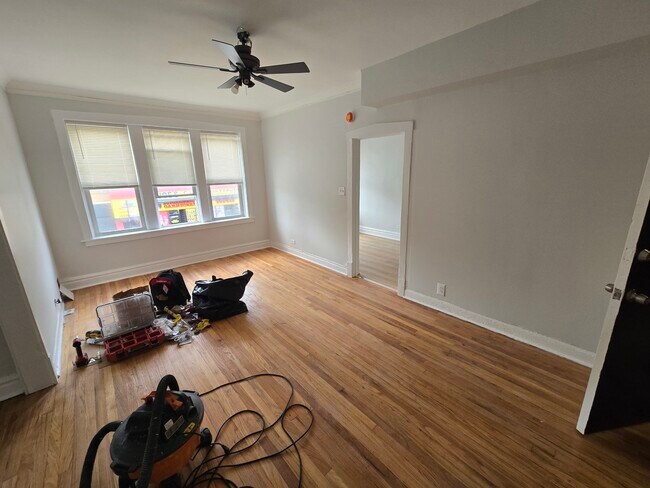 Photo - 4753 N Monticello Ave Unidad 2B