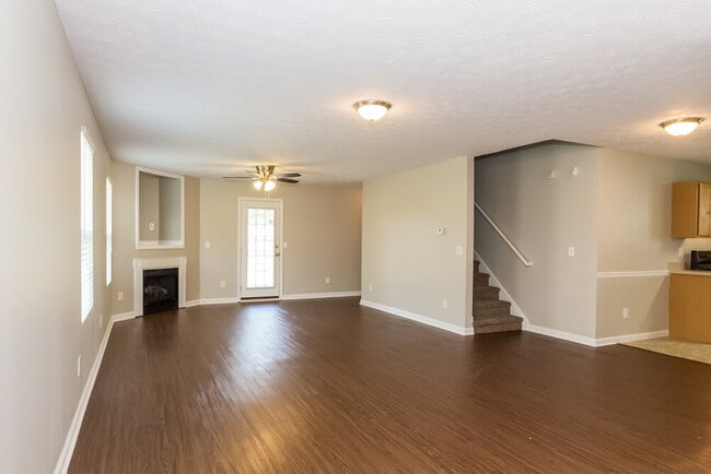 Photo - 465 Cathedral Dr