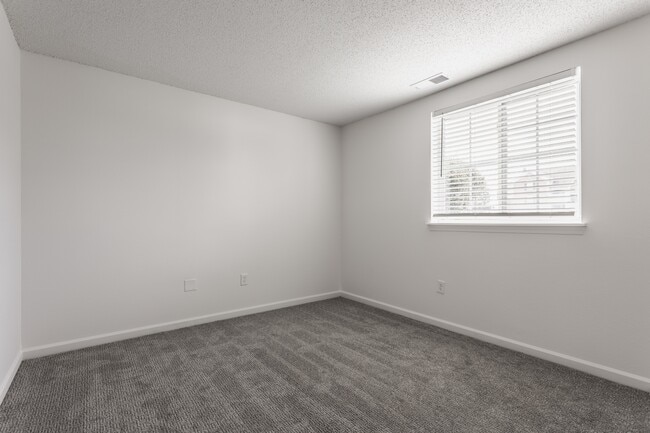 Latitudes Apartments