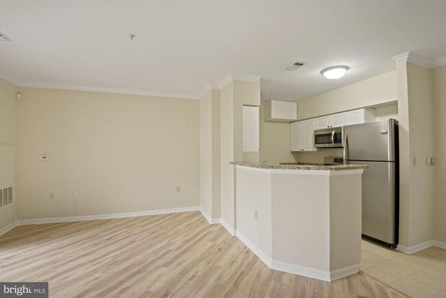 Photo - 12913 Alton Square Unit 310