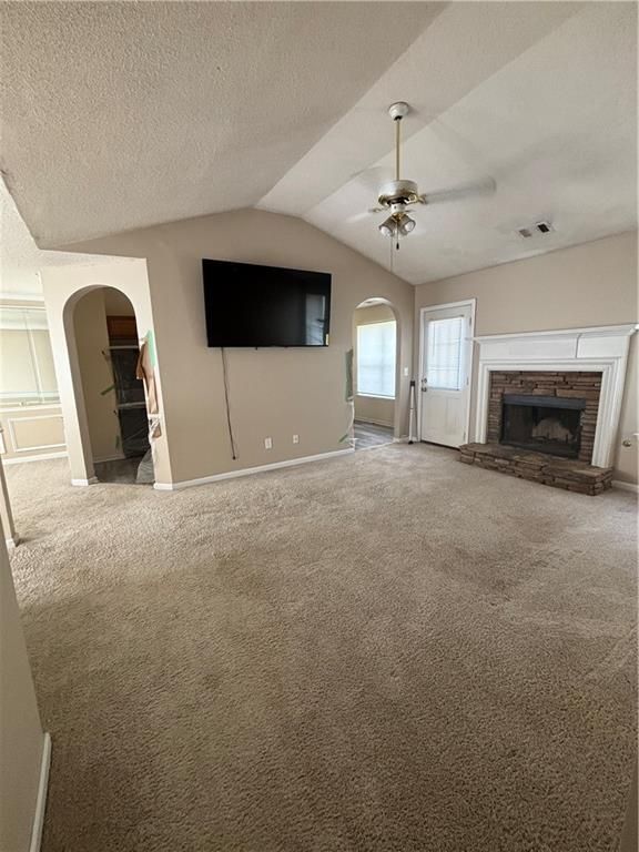 Photo - 664 Rosewood Cir