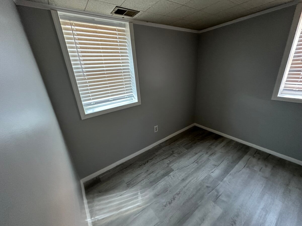 Photo - Broadview Dr / Room for Rent