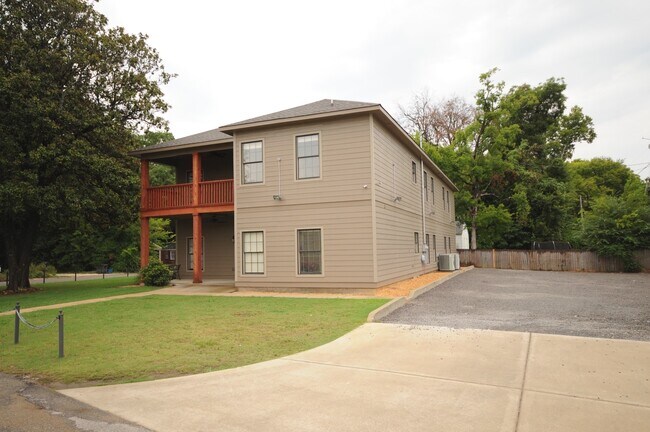 497 Wesley Pl Unit 497 A-B Wesley Place - MARKETING