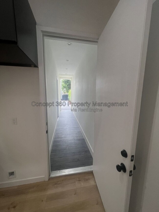 5512 N Long Beach Blvd Unit B