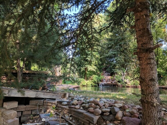 Photo - 1885 Upland Ave