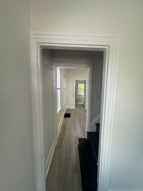 Photo - 305 N Franklin St